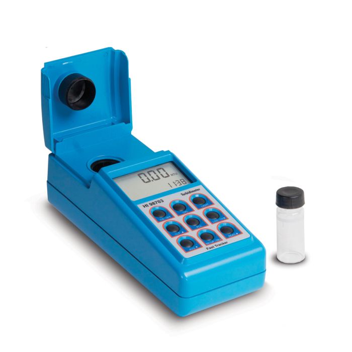 EPA turbidity meter with Fast Tracker™ technology; Range 0.00 to 9.99; 10.0 to 99.9 and 100 to 1000 NTU; 230V